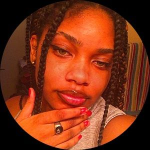 Meet your Posher, Destiny